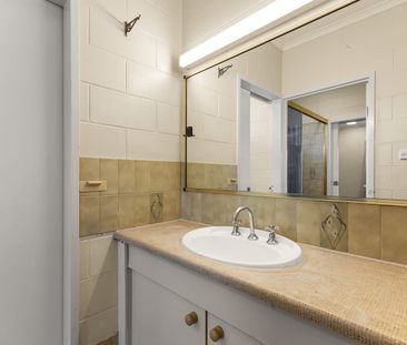 25 Hollywood Boulevard, White Rock, Qld 4868 - Photo 3