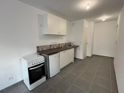 Location Appartement 2 pièces 41m² ISTRES 13800 - Photo 1
