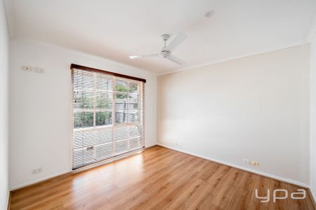 Spacious Family Home in Prime Hoppers Crossing Location - Photo 3