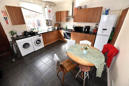 4 bedroom house to rent - Photo 5