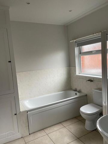 18 School Road, Belfast, BT8 6BT - Photo 3