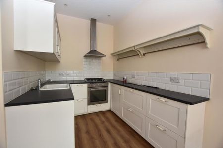 1 bedroom apartment to rent - Photo 2