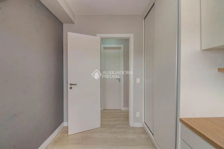 Apartamento com 2 quartos e 62m² para alugar em Floresta, Porto Alegre. - Photo 2