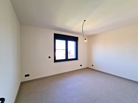 Zeer energiezuinig, lichtrijk en splinternieuw app met 2 slpks. - Foto 4