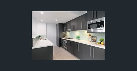 Stylish Garden Apartment with Scenic Golf Course Views - Photo 3