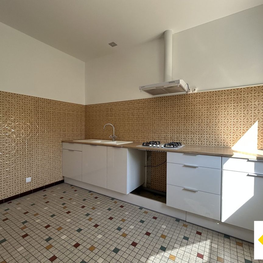 Location Maison 5 pièces 103m² CASTELCULIER 47240 - Photo 1