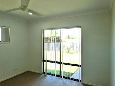 4 Bedroom Brick Home - Photo 2