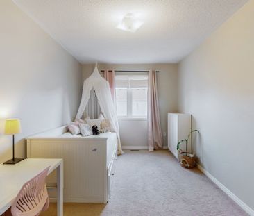 For Lease - 116 Bettina Place, Whitby, Ontario - Photo 2