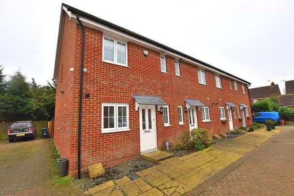 Warwick Road, Little Canfield, Dunmow, CM6 - Photo 1