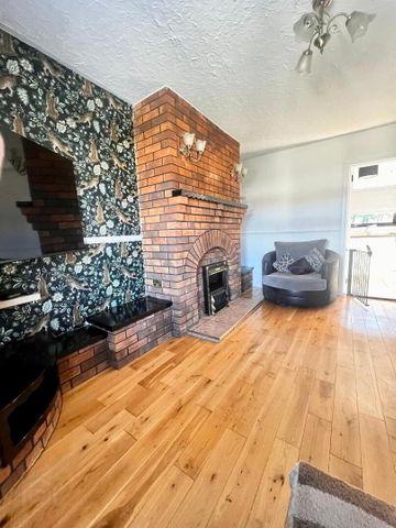 8 Carneal Close, BT402EZ, Larne - Photo 2