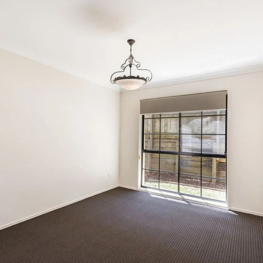 Spacious Family Living, Just Moments From Parklands - Photo 1