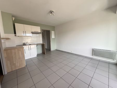 Location Appartement 2 pièces 30m² RODEZ 12000 - Photo 4