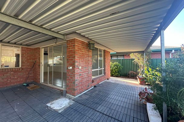 21 Burdekin Avenue, - Photo 1