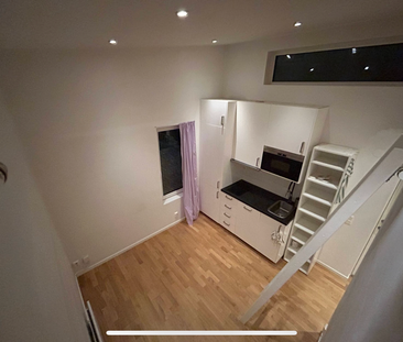 Rosbacken, Hässelby - Photo 4
