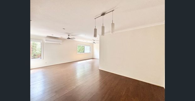 Spacious Family Living in Leopold - Photo 1