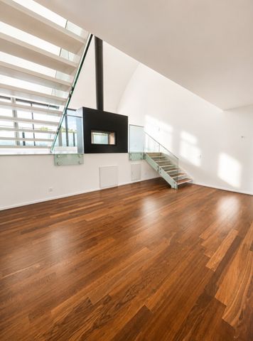 Traumhaftes Wohnen mit luxuriösem Ausbau! 1 grosses Schlafzimmer im OG, Rest offen gestaltet - Photo 4