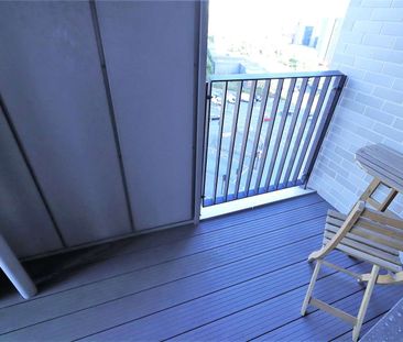 One Double Bedroom | Private Balcony with City Views | Salford Loca... - Photo 4