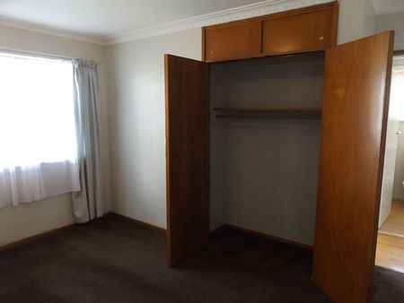Charming 2BR Unit in Papakura - Photo 3