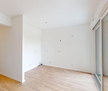 Großzügige 3-Zimmer-Wohnung mit zwei Bädern und sonnigem Balkon (mi... - Photo 5
