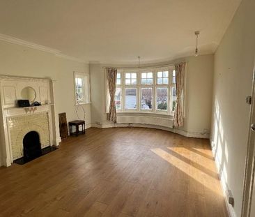 2 bedroom maisonette to rent - Photo 2