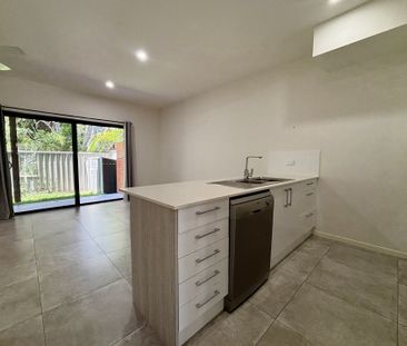 2/15 Boultwood Street, Coffs Harbour - Photo 3