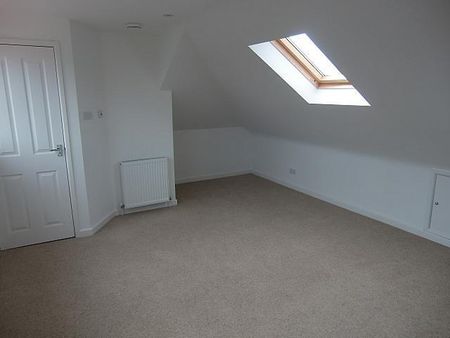 Seafield Road Rustington West Sussex - Photo 4