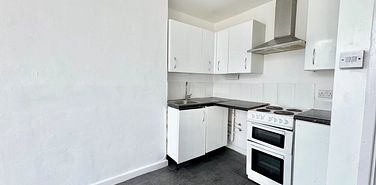 Surrey Road, Margate, CT9 2LA, Kent - Photo 2