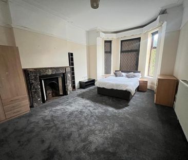 5 bedroom house of multiple occupation to rent - Photo 5