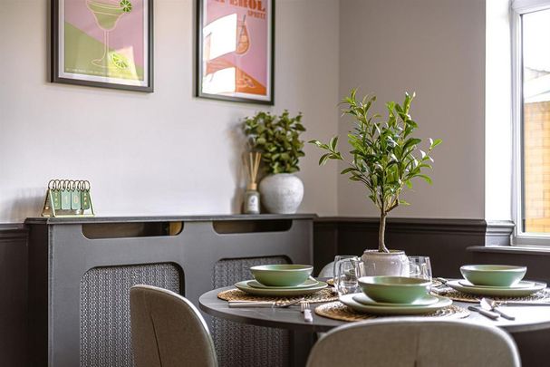 1 bedroom in a house share to rent - Photo 1