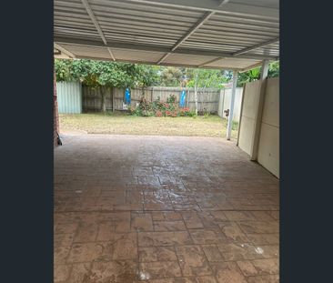 8 Phalaris Court, Delahey, Vic 3037 - Photo 6