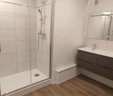 Appartement à louer 4 pièces 108.07m² - Photo 4