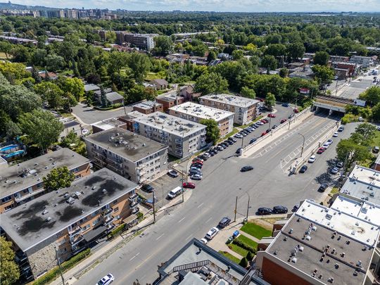 1020 Rue de Salaberry, Montréal, QC - Photo 1