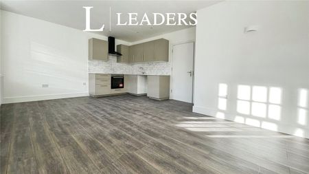 3 bedroom property to rent East Street, Rochford, Essex, SS4 - Photo 4