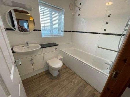 Lancewood Crescent, LA13 - Photo 5