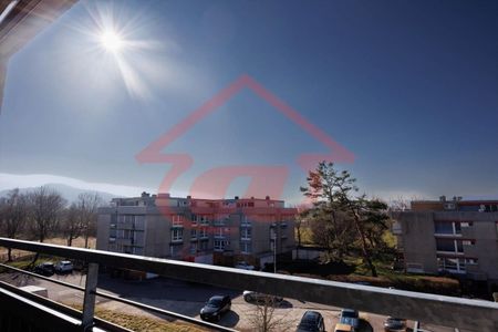 Apartment 3.5 rooms - Photo 2