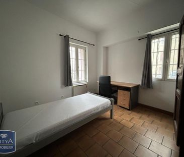 Location Appartement 3 pièces 55m² CARPENTRAS 84200 - Photo 3