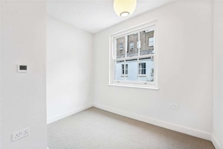 Cranley Mews, London, SW7 3BY - Photo 4