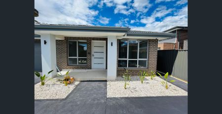 Immaculate 2-Bedroom Home - Photo 4