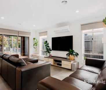 3 Bed, 2 Bath - Photo 2