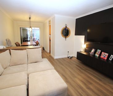 Rembrandt Way, Walton-on-Thames - 3 bedrooms Property for lettings ... - Photo 1