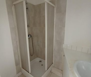 Location Appartement 2 pièces 46m² GRAULHET 81300 - Photo 2
