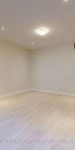 STEPS TO JANE SUBWAY STATION 2 BEDS 1 BATH ENSUITE LAUNDRY - Photo 3