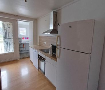Location Appartement 4 pièces 100m² MILLAU 12100 - Photo 5