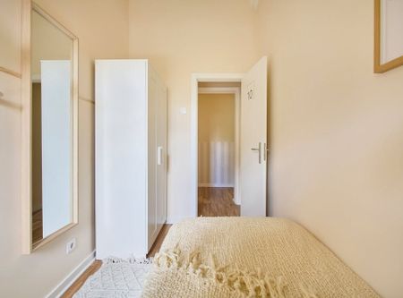 Alameda Dom Afonso Henriques, Lisbon, Lisbon 1000-252 - Photo 4