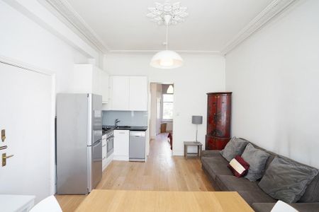 1 bedroom apartment to rent - Photo 2