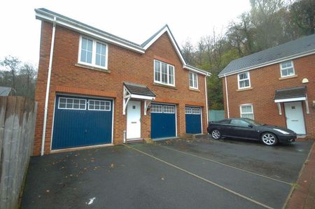 34, Ynys Y Nos, Glynneath, SA11 5LS - Photo 4