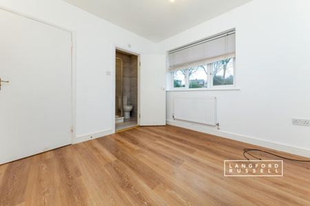 4 bedroom detached house to rent - Photo 4