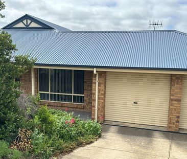 34 Cudmore Rd, McCracken SA 5211 - House For Rent | Domain - Photo 1