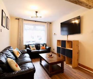 12 Connsbrook Park, Sydenham, Belfast, BT4 1NF - Photo 3