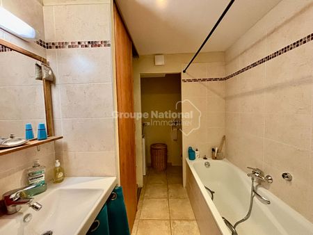 Location appartement 67.69 m², Tarascon 13150 Bouches-du-Rhône - Photo 5